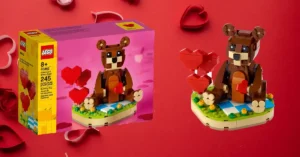 LEGO Valentines Bear