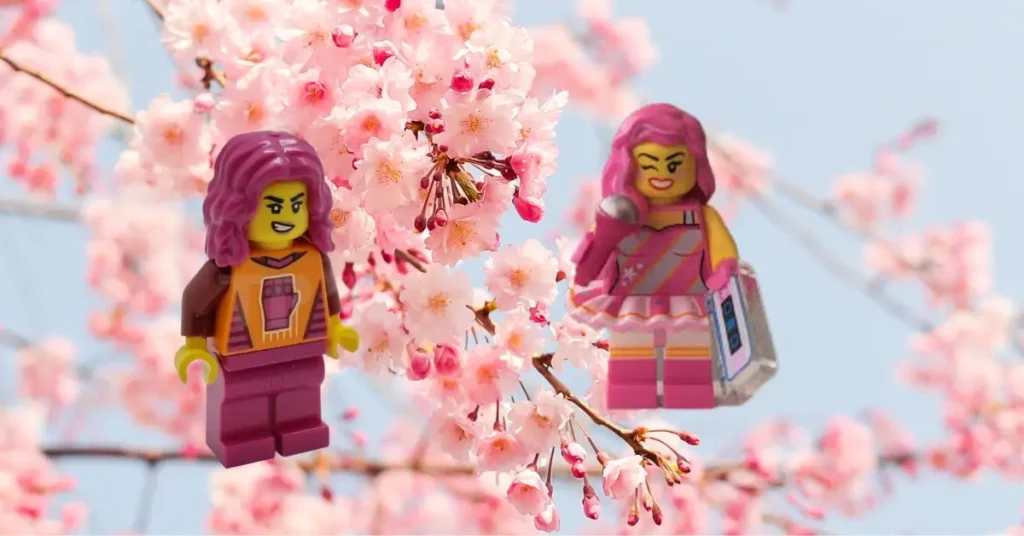 LEGO Pink Hair Minifigures